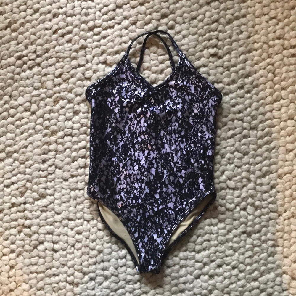 Girls swimsuit